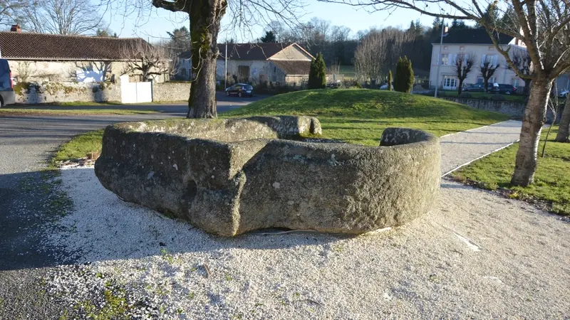 Le baptistère Nantiat_4