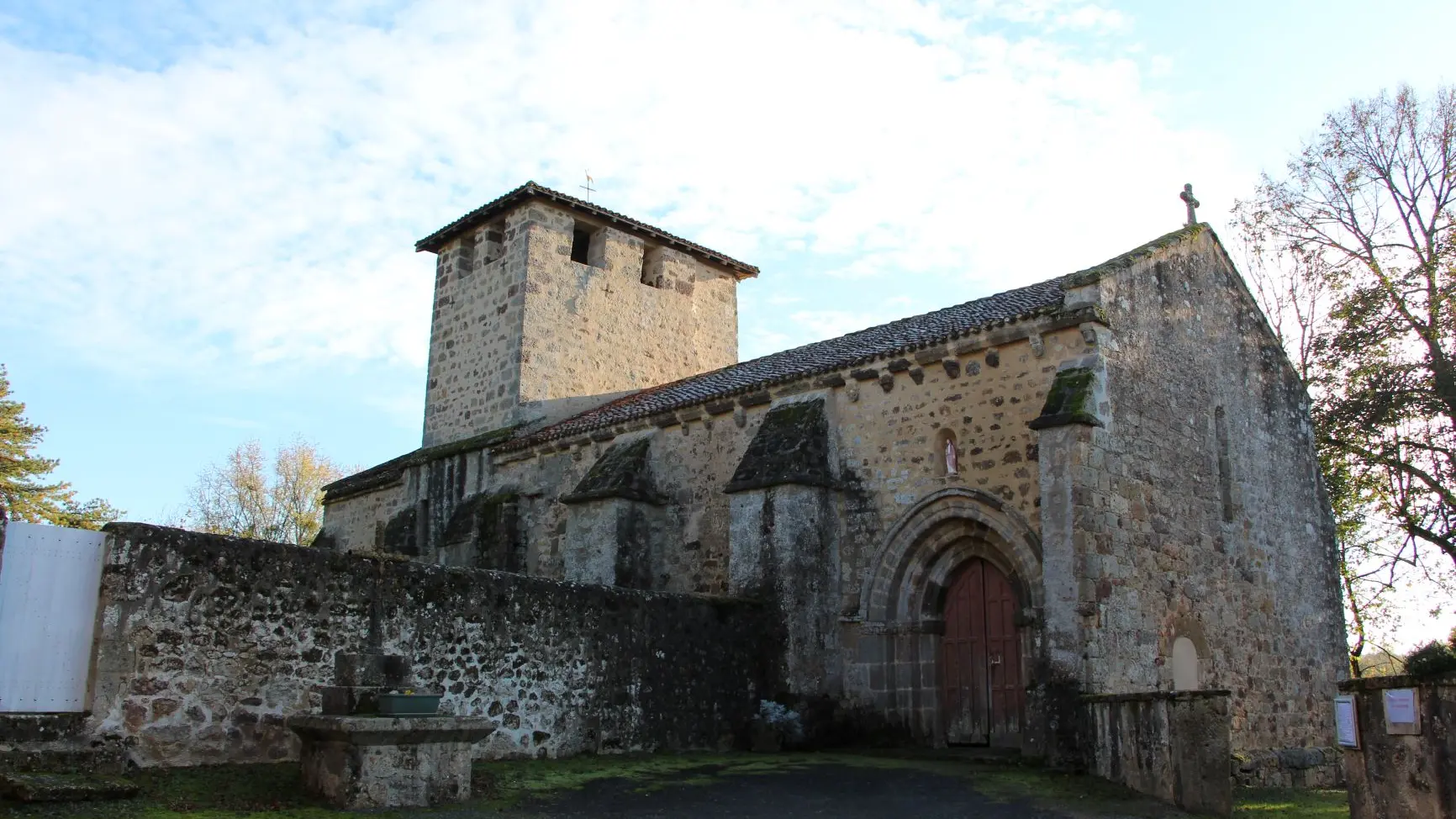 Eglise Sainte-Madeleine à  Videix_7
