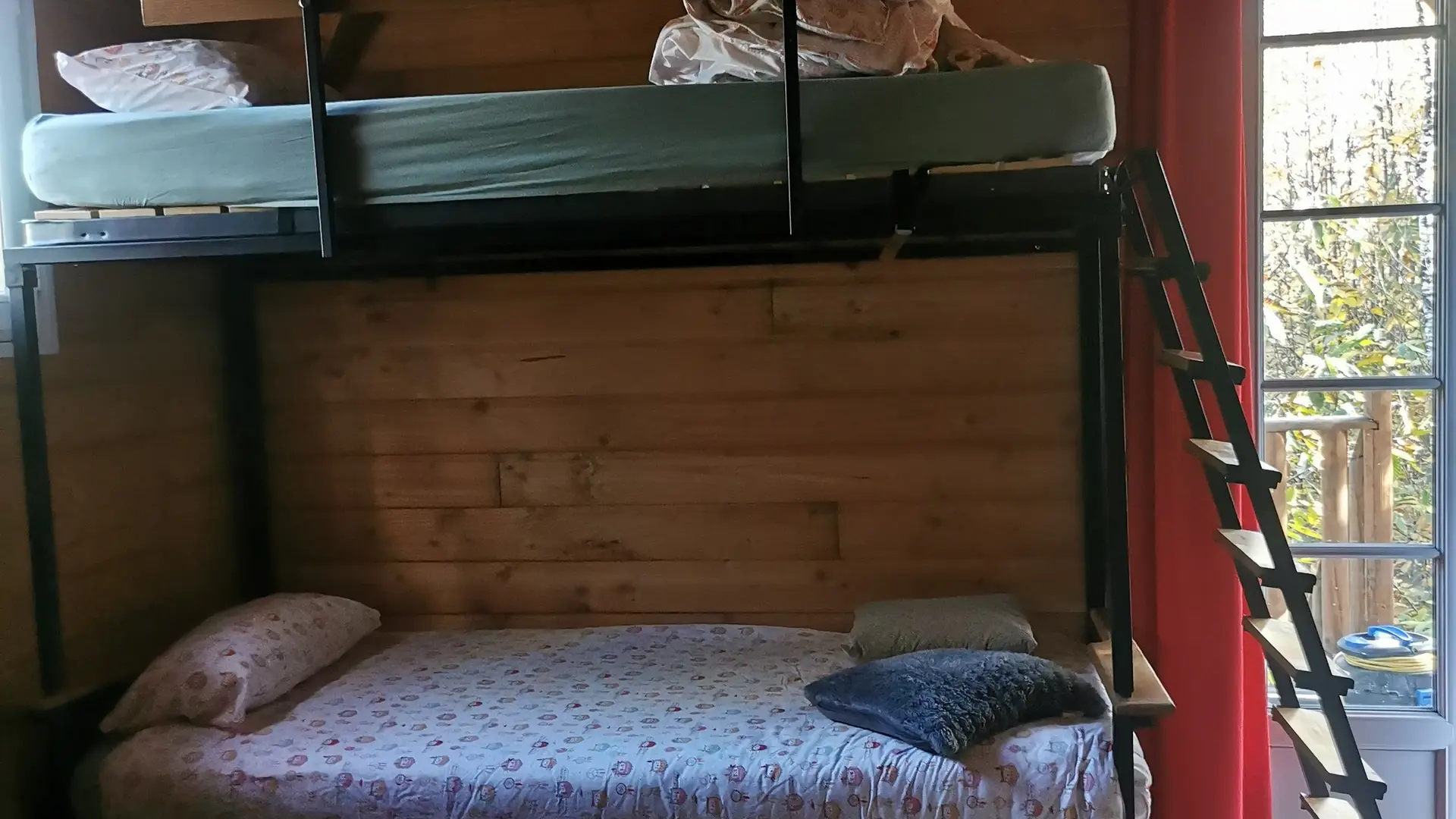 Cabane sur Pilotis les Bois de Saint Auvent