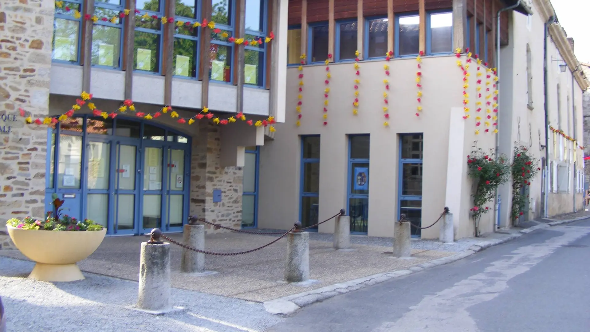 Exposition Souvenirs de Haute-Vienne à la Bibliothèque_1