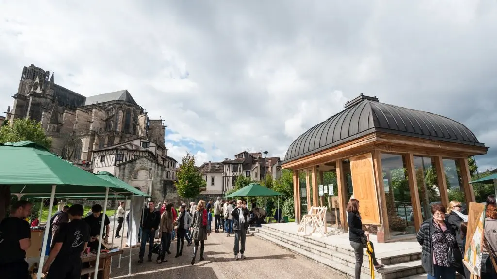 Extérieur 2