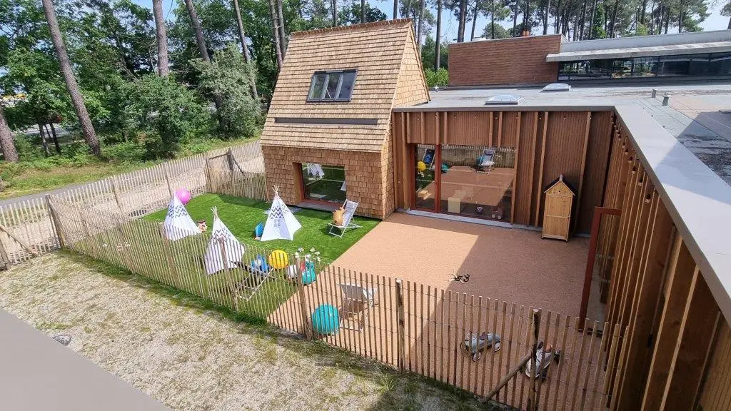 20240606_patio1