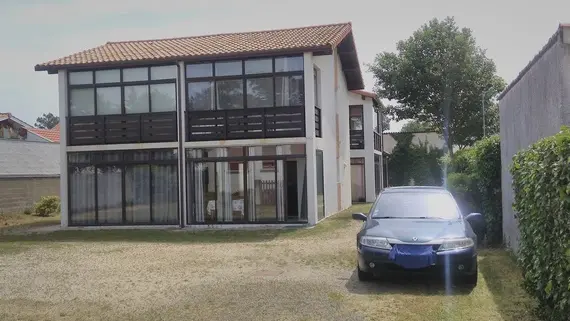 2025_damico_isabelle (12) (Copier)