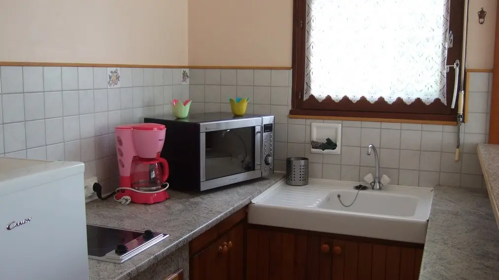 2025_damico_isabelle (3) (Copier)