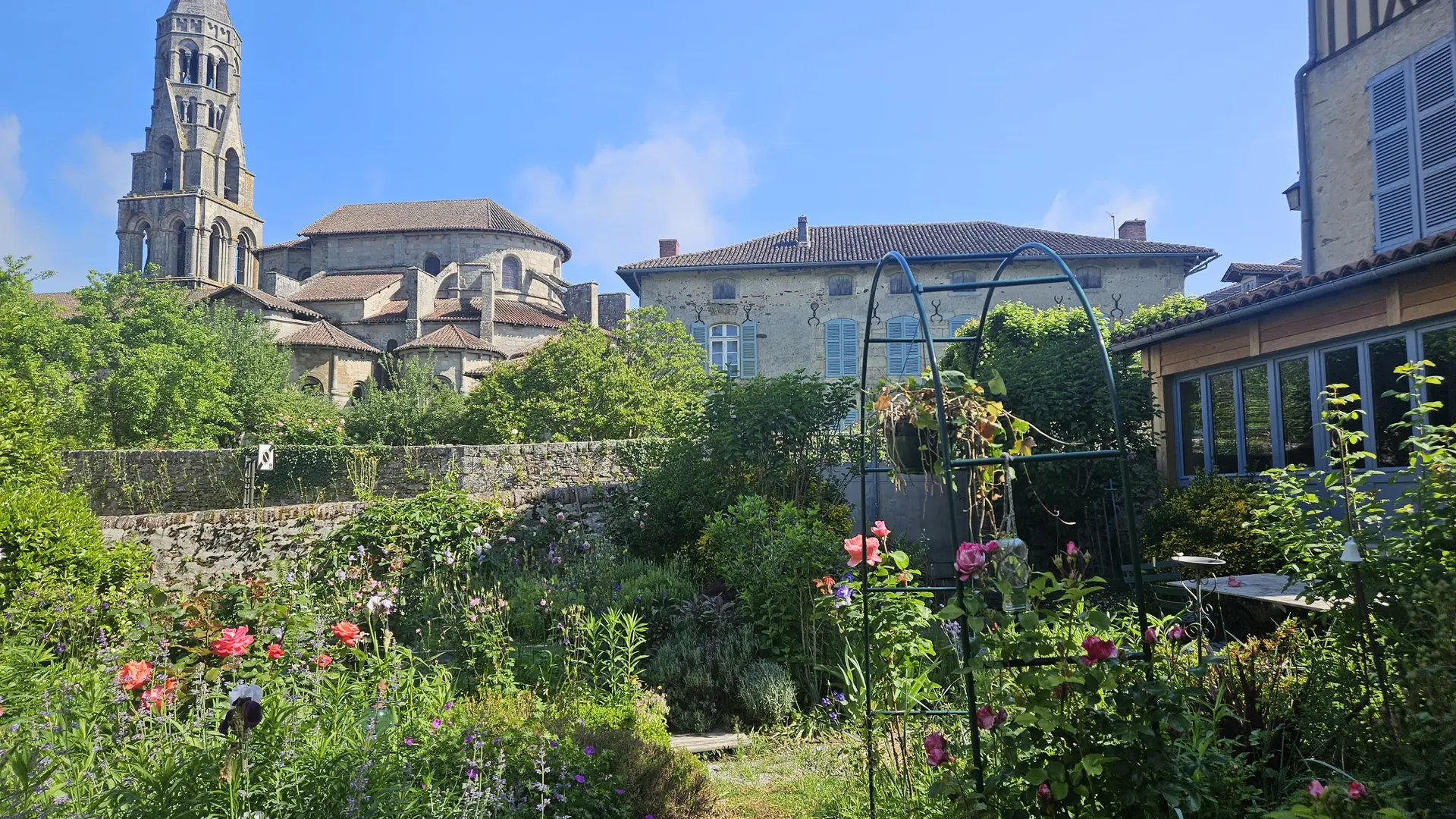 Vue depuis le jardin