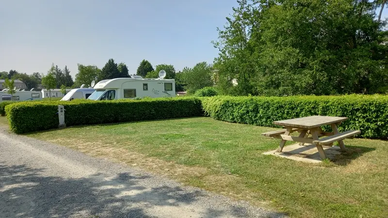 aire de camping car Le Dorat