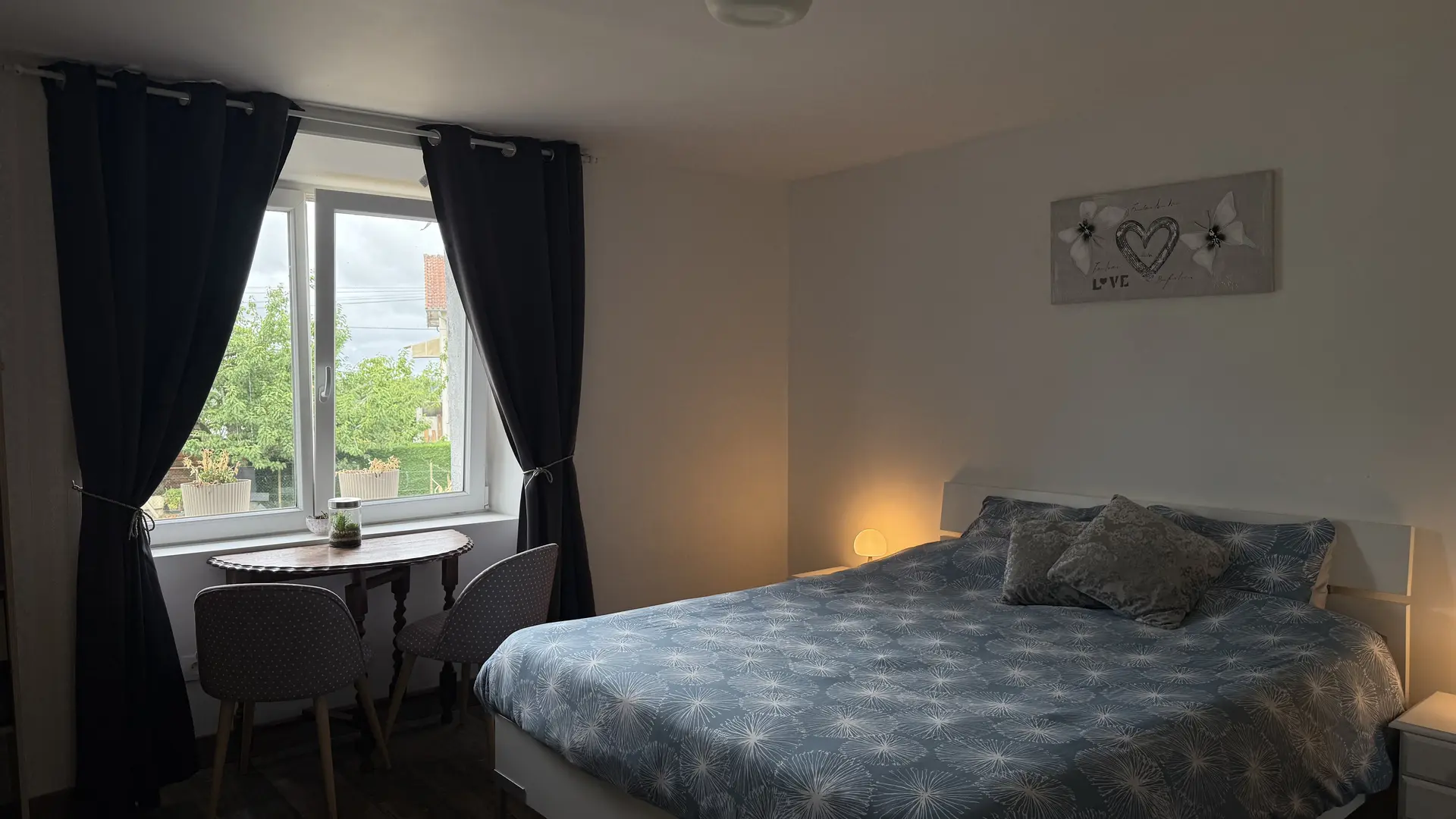 Chambre 2 - Salle de bain annexe - max 3p