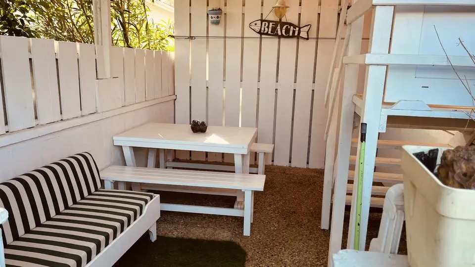 2026_amion_baine (1) (Copier)