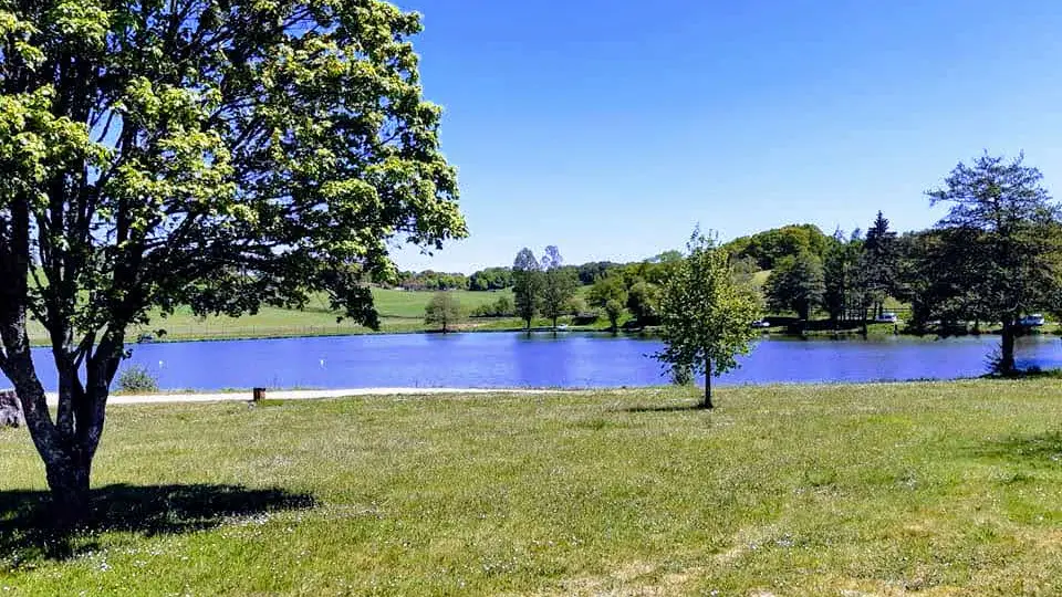 Plan d'eau de baignade de Montréal à Saint Germain Les Belles_7