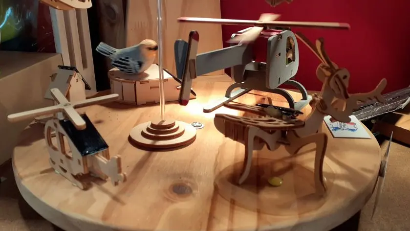 Bille de bois - boutique jouets en bois ancien couleurs enfant