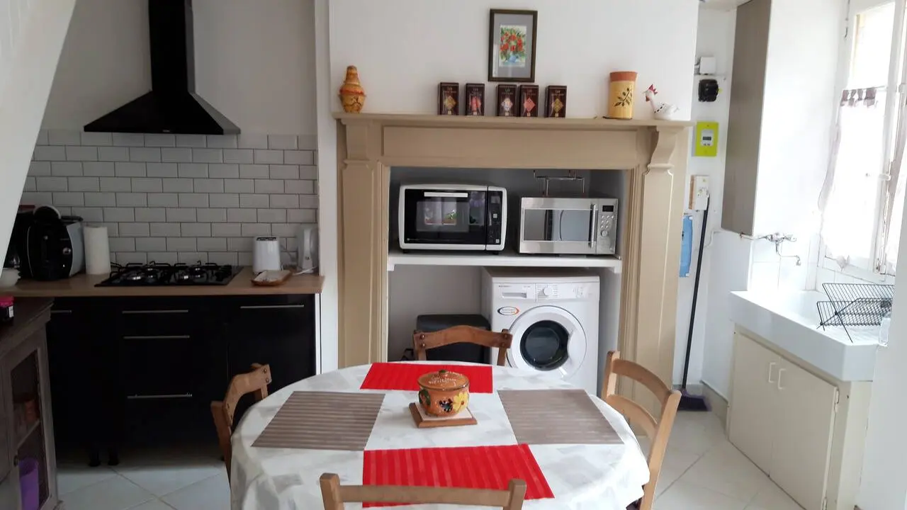meublé location la maisonnette de ségur le château_5