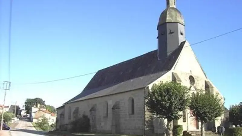 Extérieur de la chapelle Notre Dame de Toute Bonté
