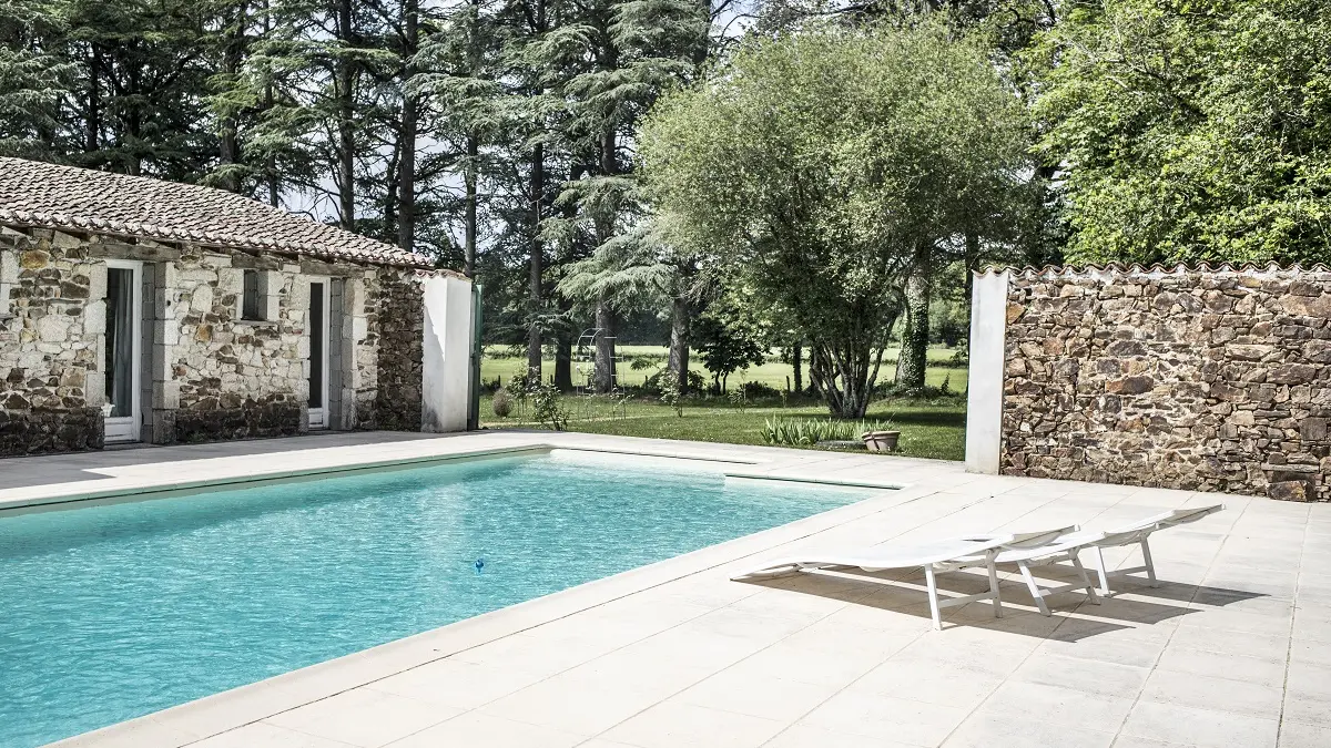 la piscine extérieure_7