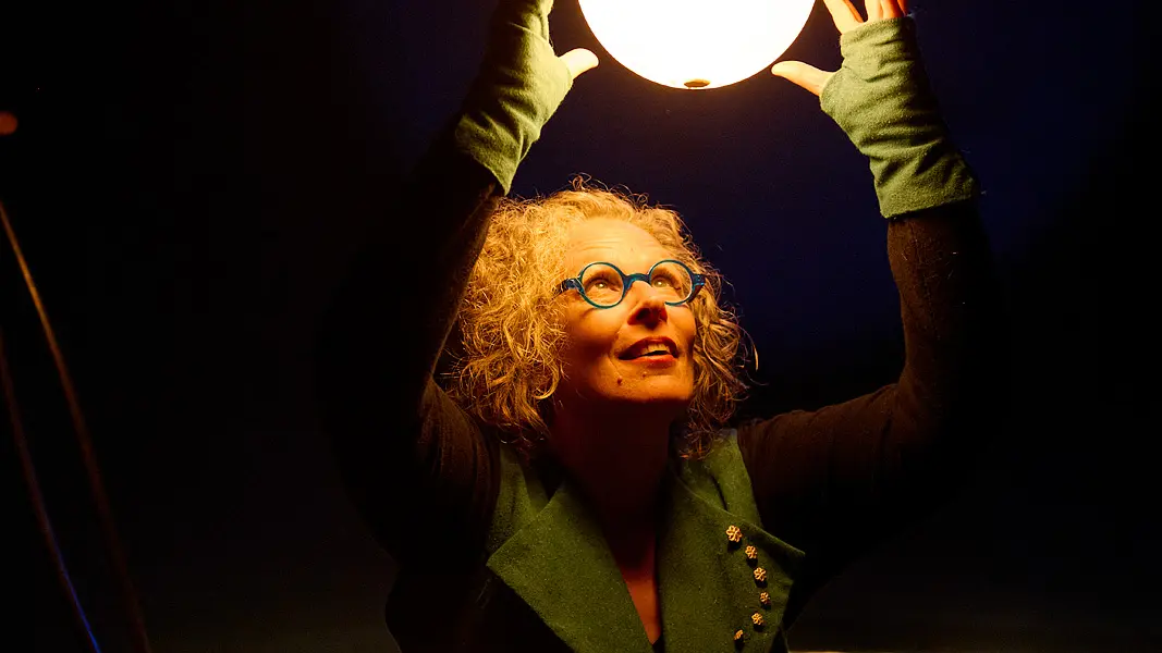 2410-lad-lune1828-16