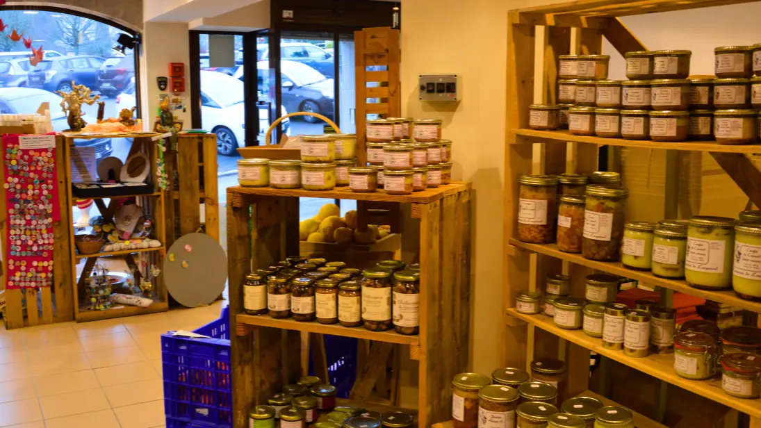 épicerie-associative-locale-v'là-aut'chose-nexon