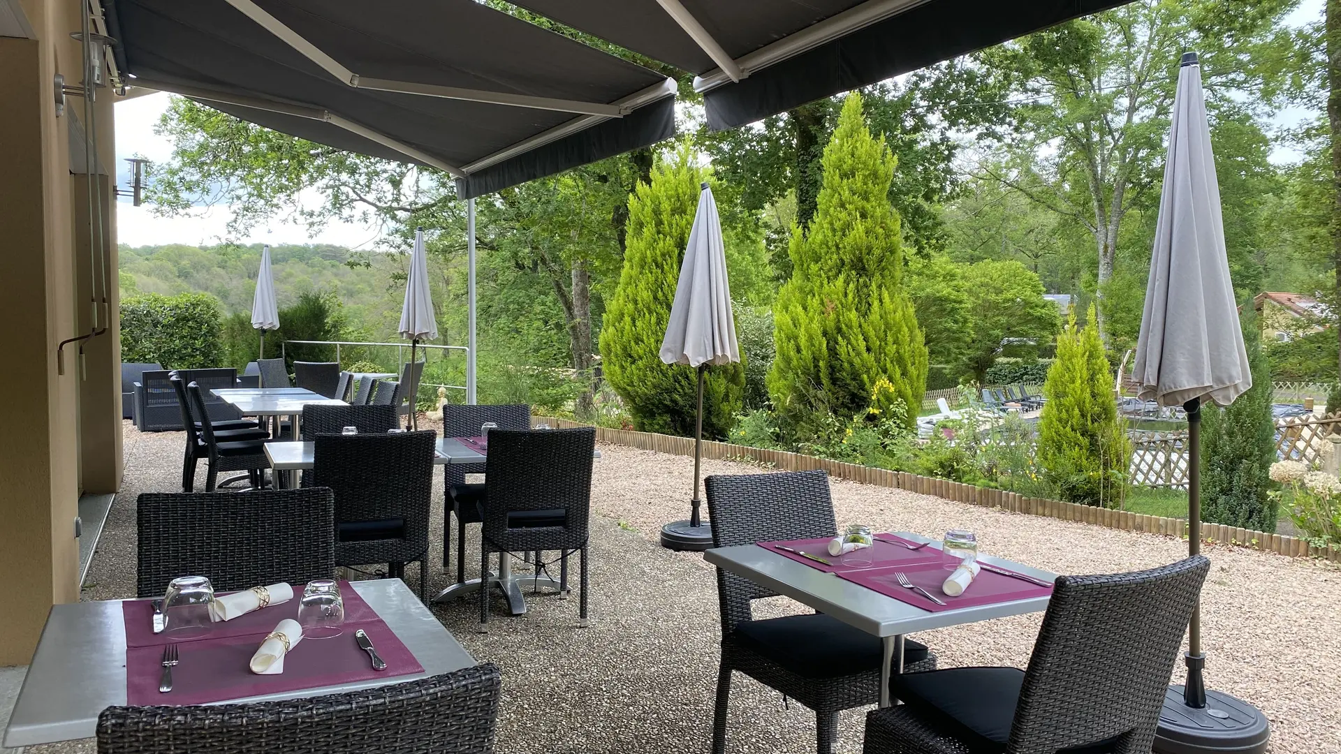 Terrasse - Restaurant Table de Philou, Rochechouart