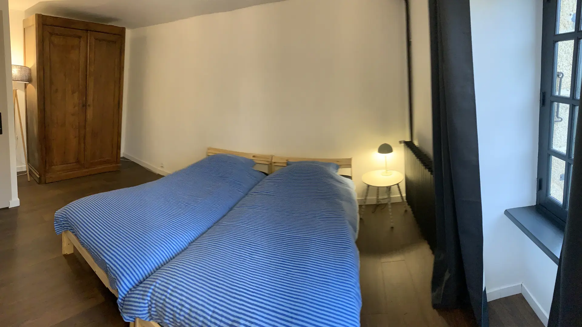 vacances-au-lac-de-saint-pardoux-slaapkamer-5