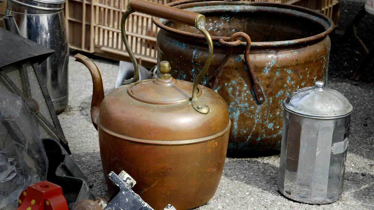 viviane6276-container-3340456_1280