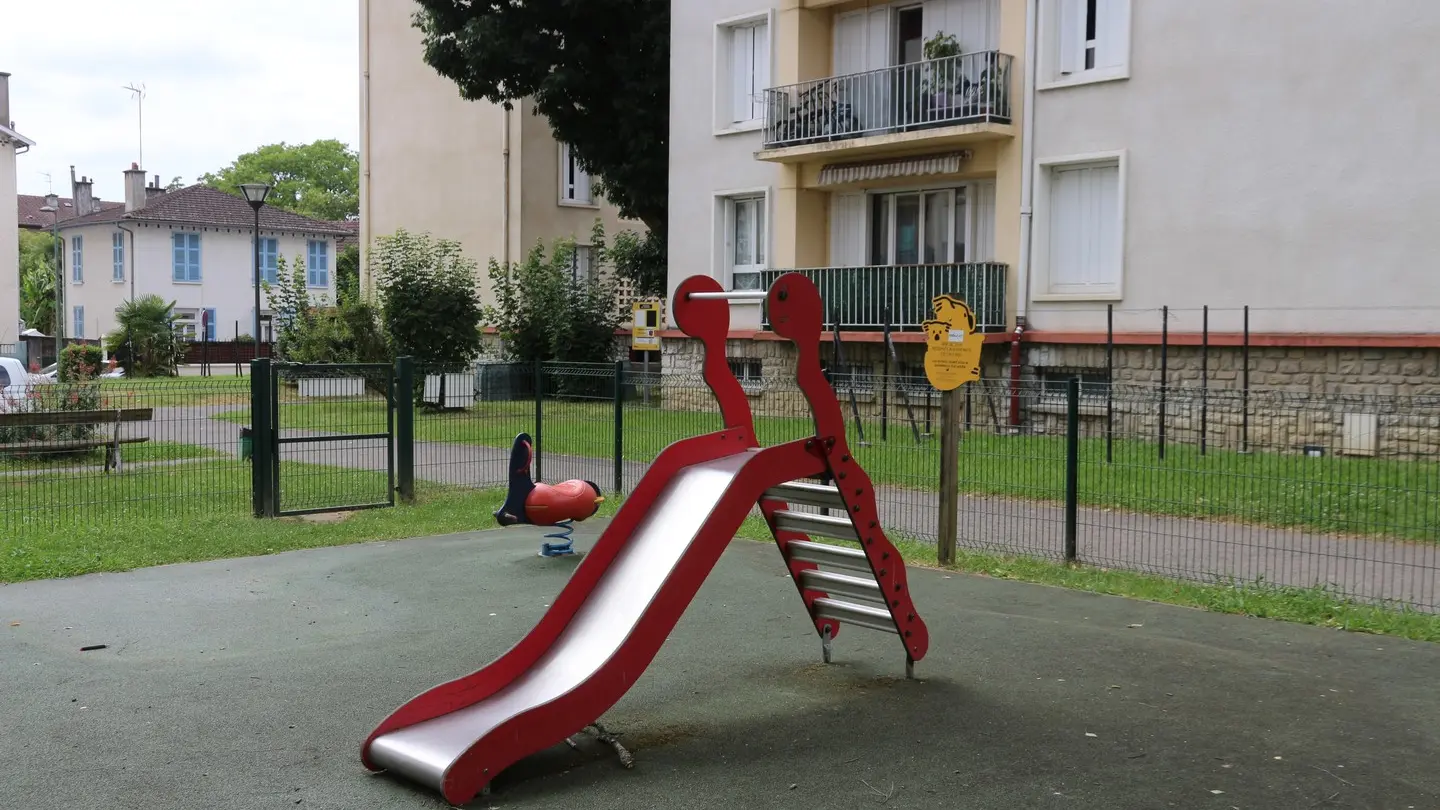 Aire de jeux Font aux Fées 04 - Pau Pyrénées Tourisme