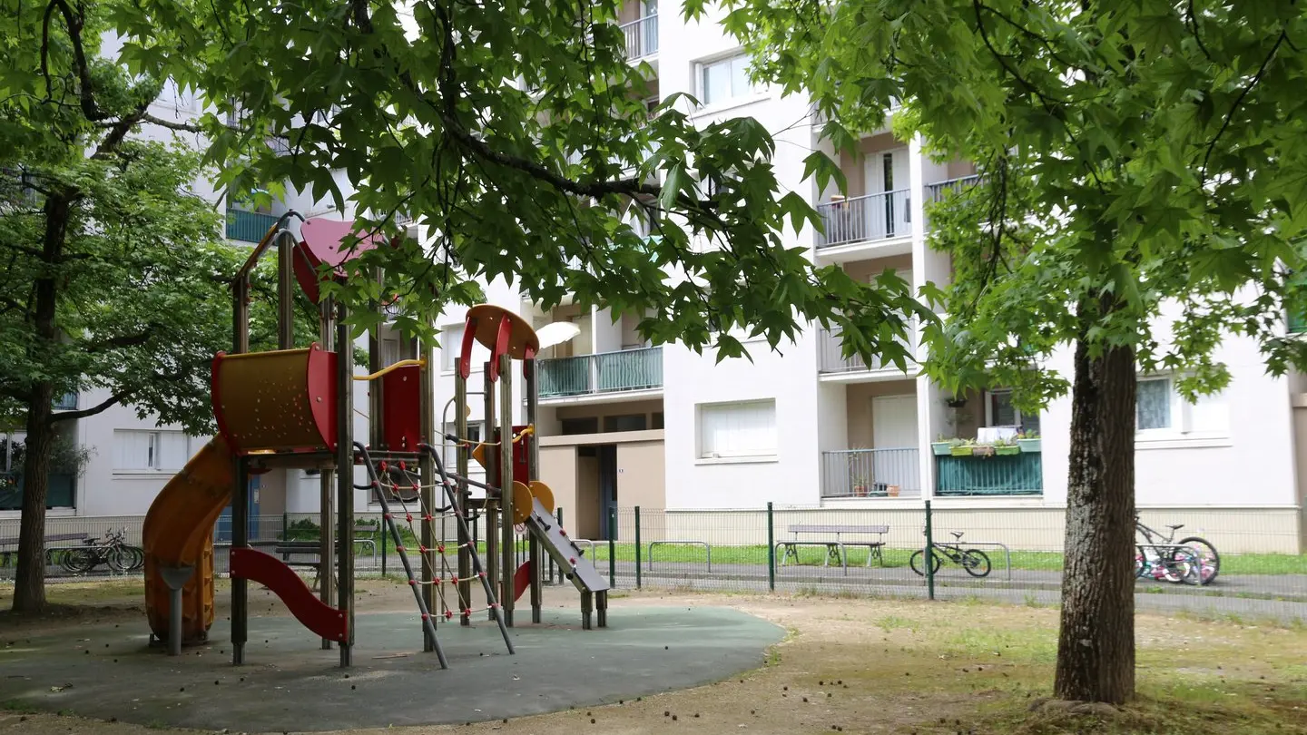 Aire de jeux Maréchal Juin 09 - Pau Pyrénées Tourisme