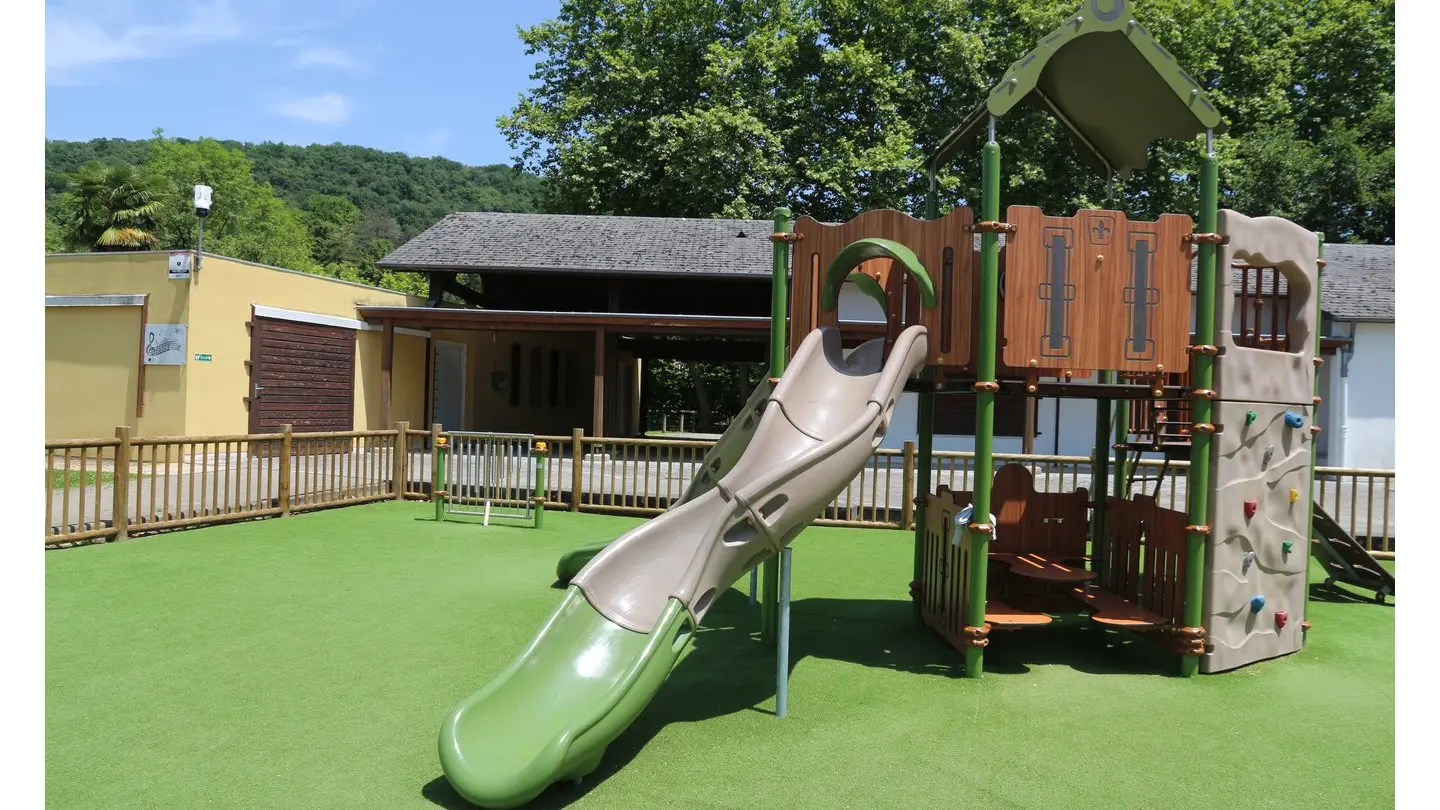 Aire de jeux Nez Gan 07 - Pau Pyrénées Tourisme