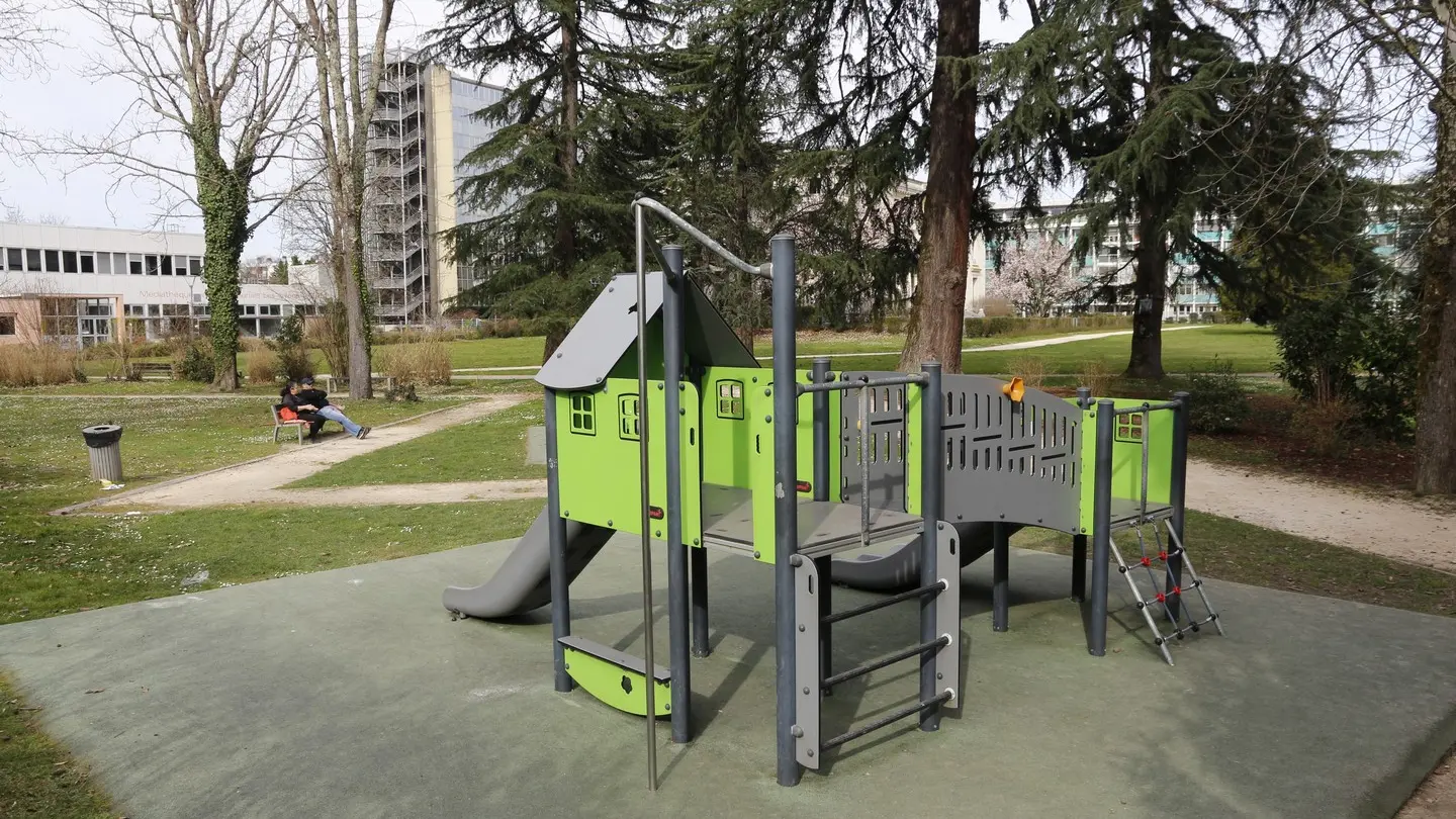 Aire de jeux Parc Ridgway 03 - Pau Pyrénées Tourisme - PL