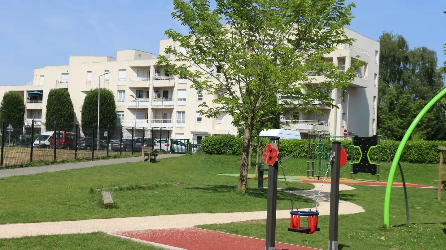 Aire de jeux du Stade d'Este - Pau Pyrénées Tourisme