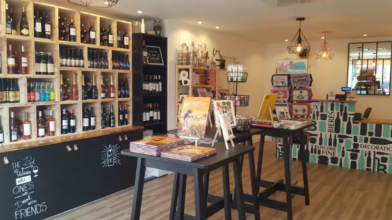 Boutique-interieure-2---800-X-600