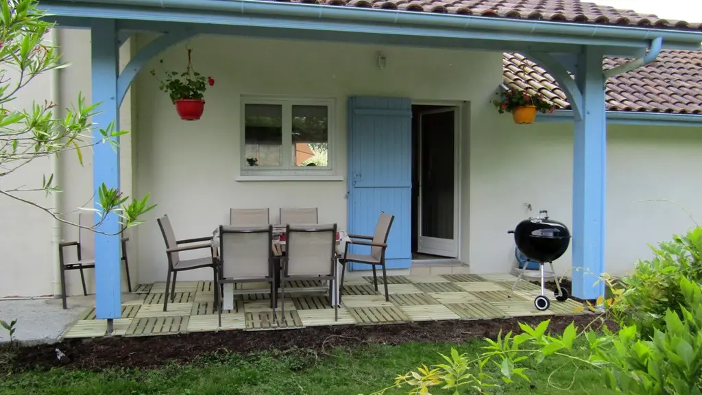 Bouet - terrasse depuis cuisine