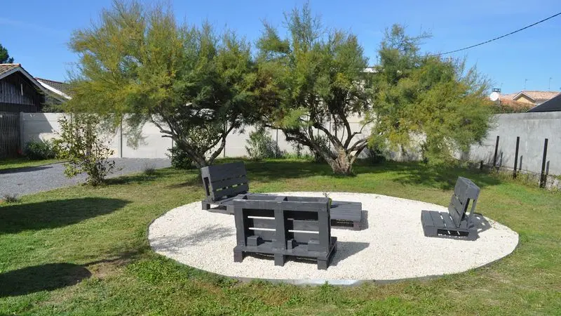 CARMONA 027 []