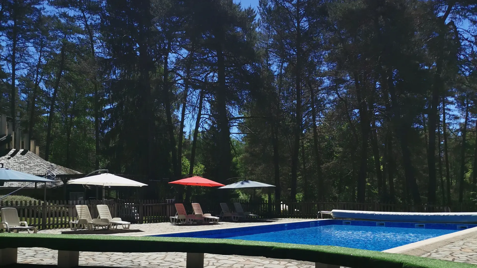 Camping-avec-espace-aquatique