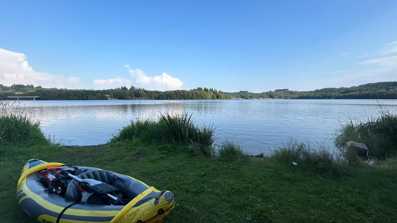 Canoê au lac de St Pardoux