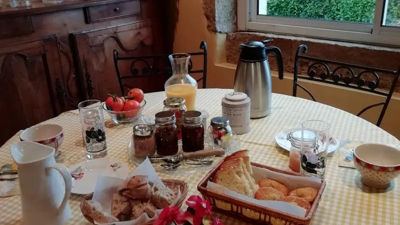 Cabane Papyjotte - petit-déj à l'intérieur si froid