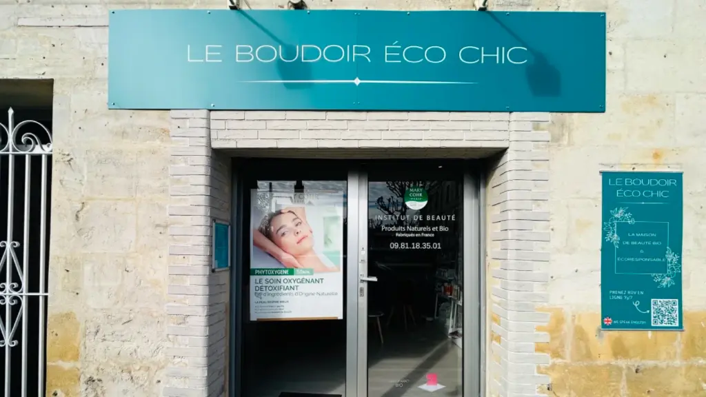 Devanture Le Boudoir Eco Chic Institut