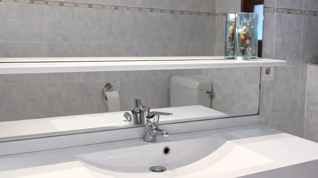 ChatGPT Image 15 févr. 2026, 19_33_30