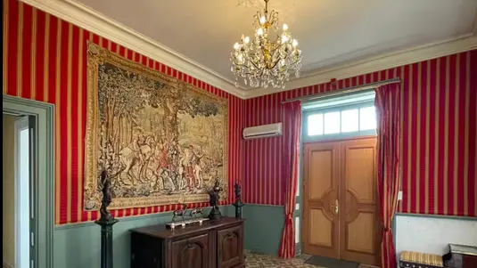 Château De La Grillere piscine et parc privé