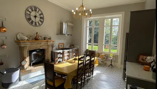 Château De La Grillere piscine et parc privé