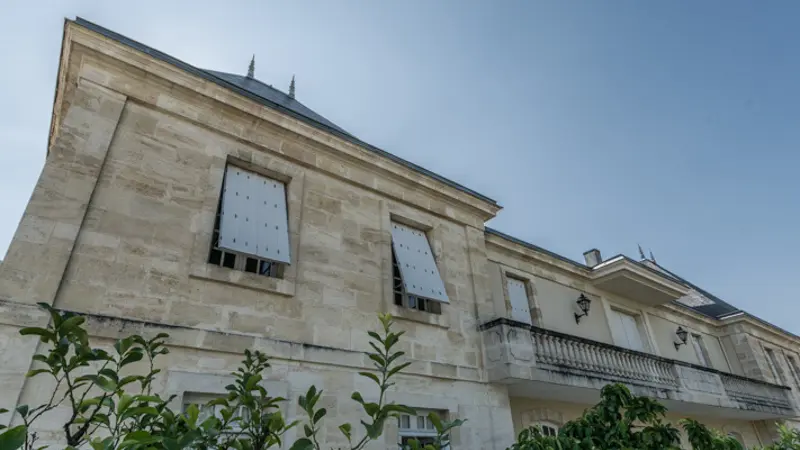Château-d-Arcins4