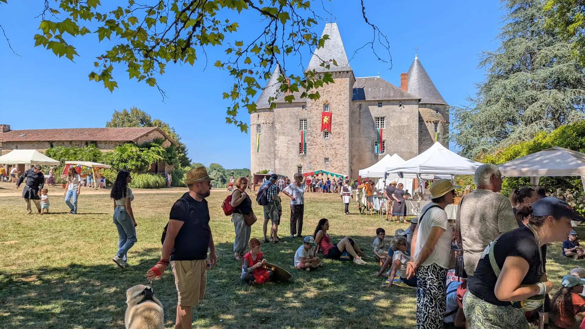 Château de Brie_Médiévales 2025_Marché des Artisans