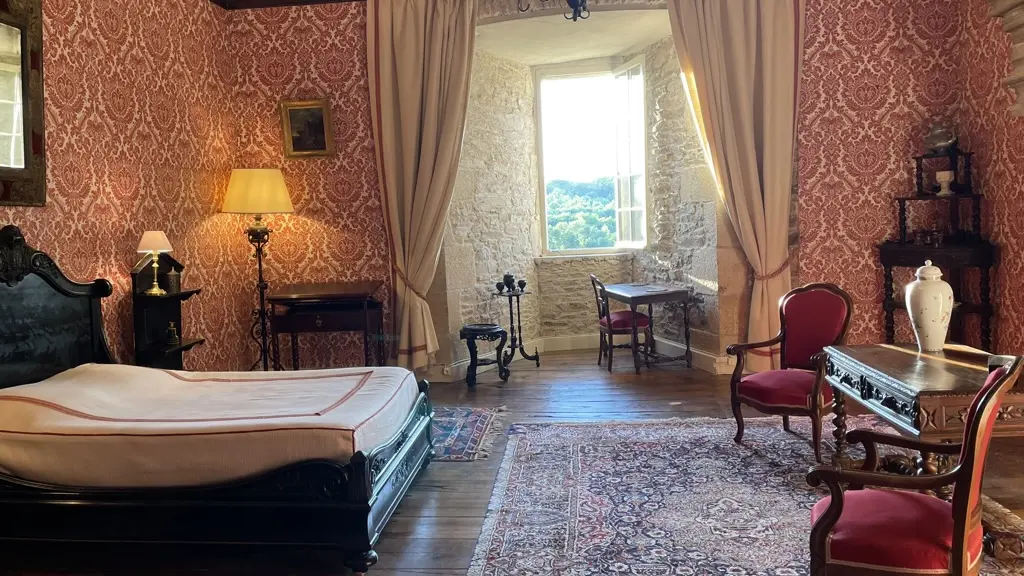 Chambre Jeanne de Hautefort 6