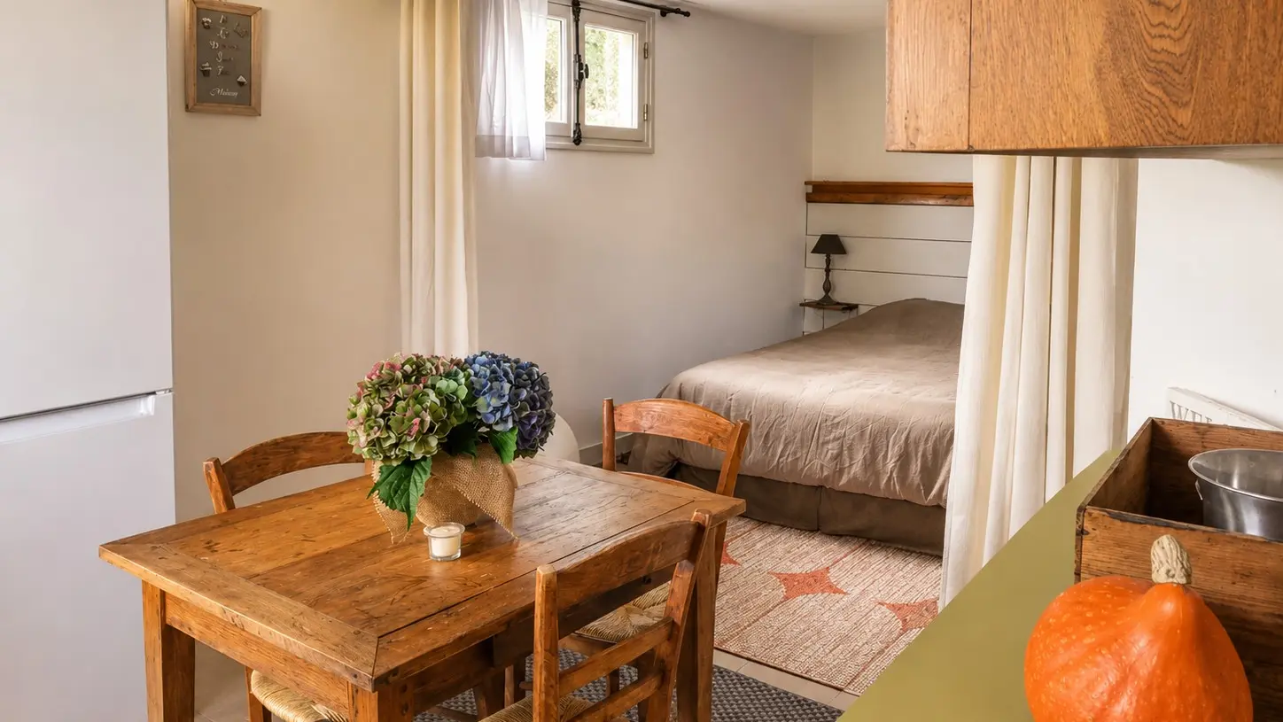 chambre3-chambre-hotes-bessines-sur-gartempe-la-pierre-belle