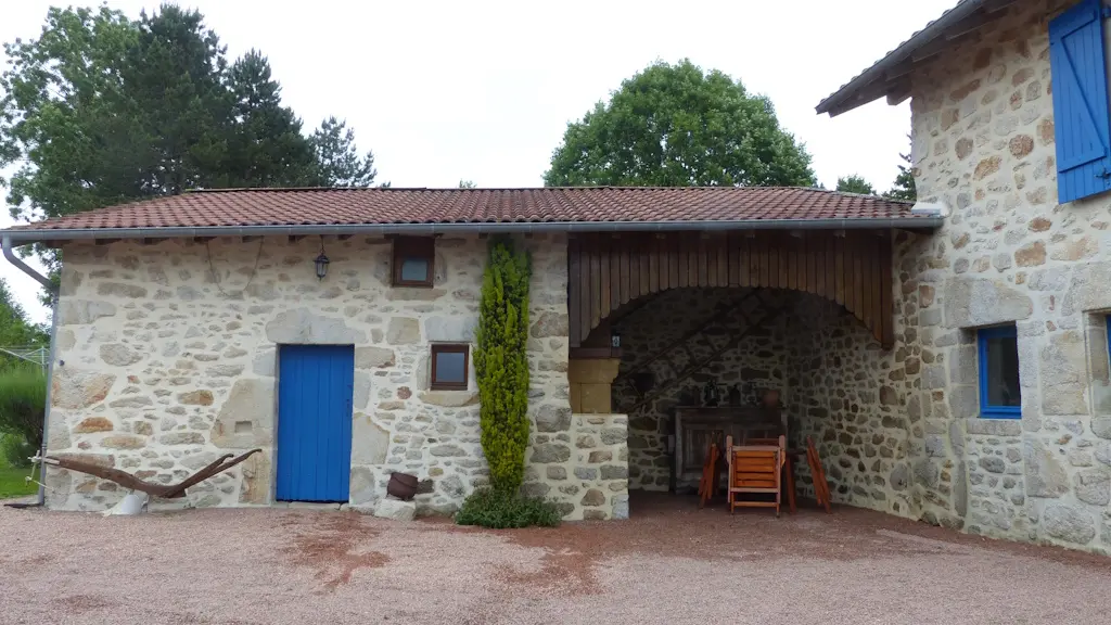 Chez mimi extérieur 1 - sirtaqui