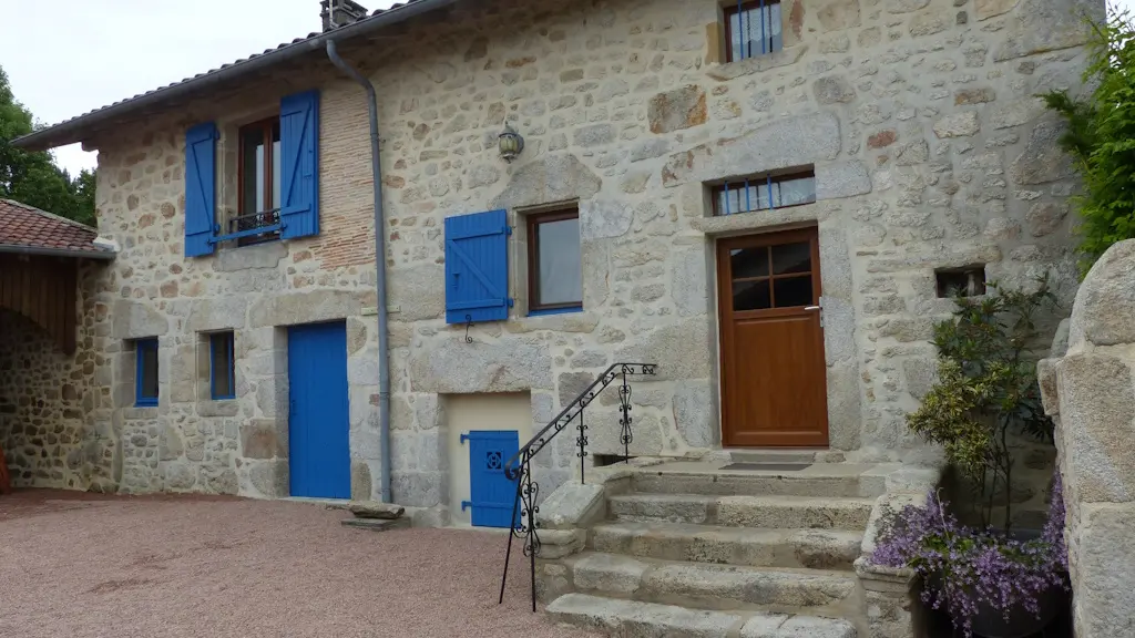 Chez mimi extérieur 2 - sirtaqui