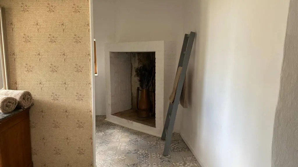 Cheminée chambre - Tina Kay