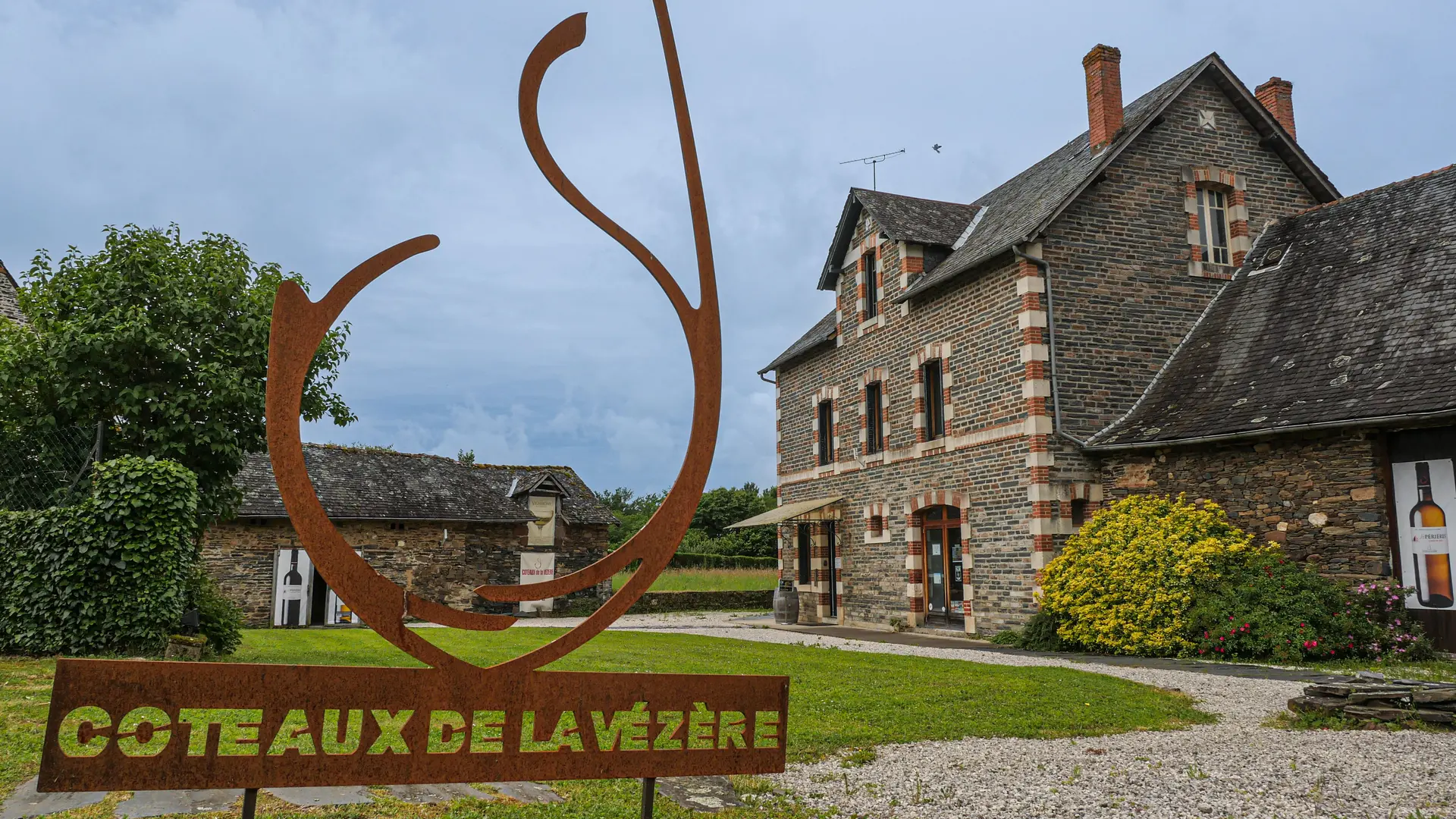 Corrèze Tourisme_GR46_Coteaux de la Vézère_© David Genestal_juin 2024