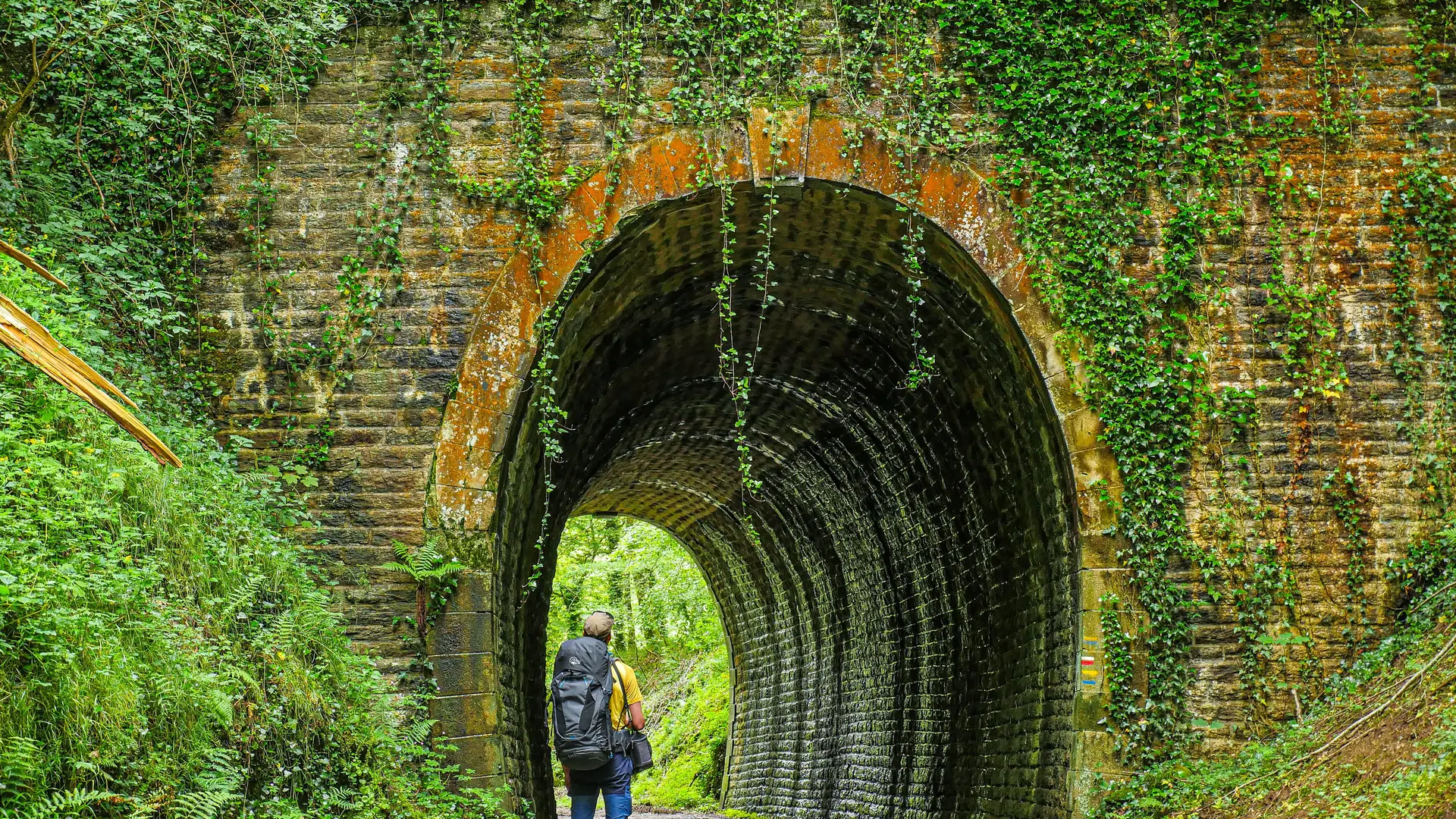Corrèze Tourisme_GR46_Uzerche_Ancien Tunnel du POC_© David Genestal_juin 2024