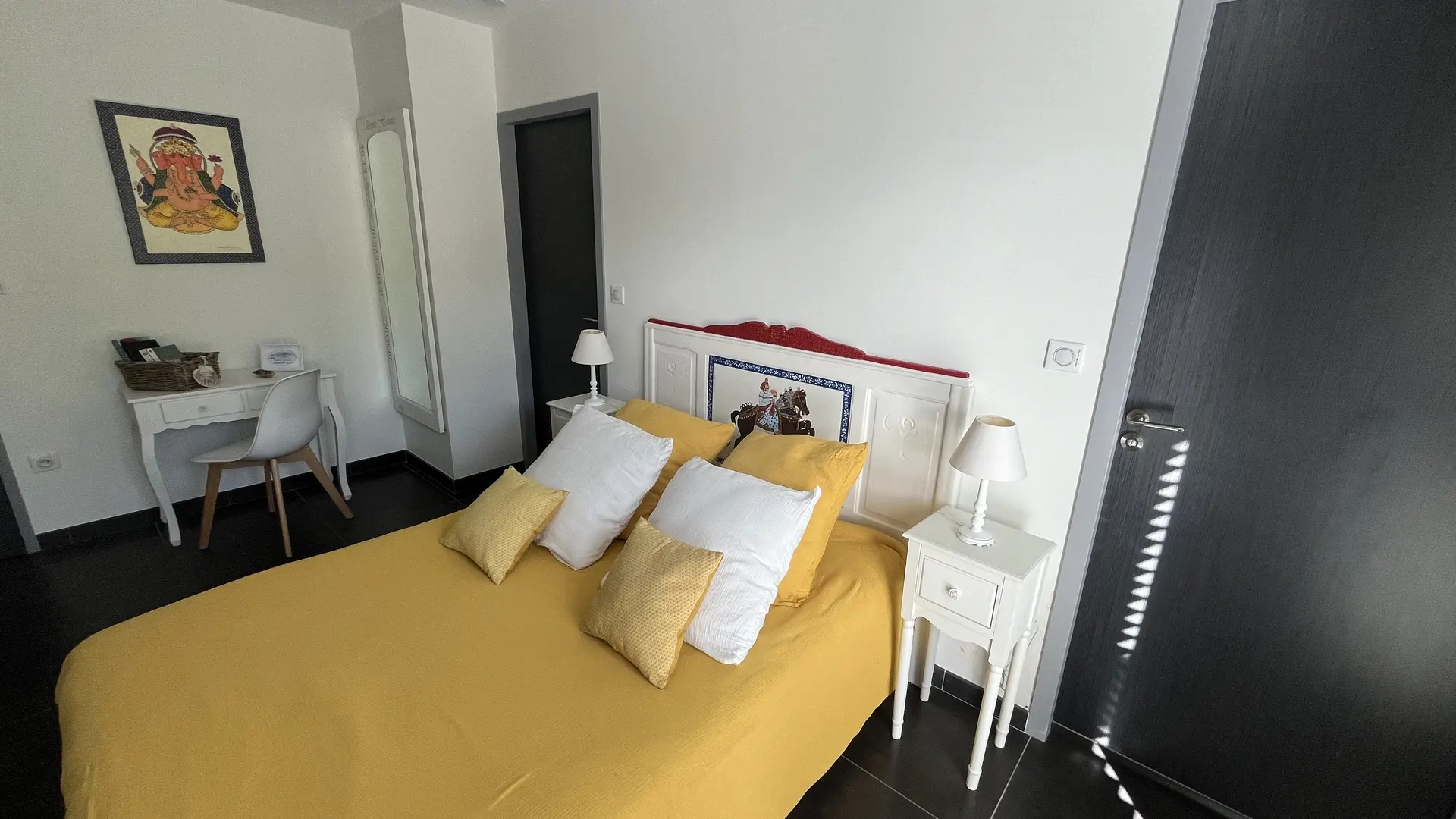 DOMAINE_GEORGES _V_chambre_ANAIS