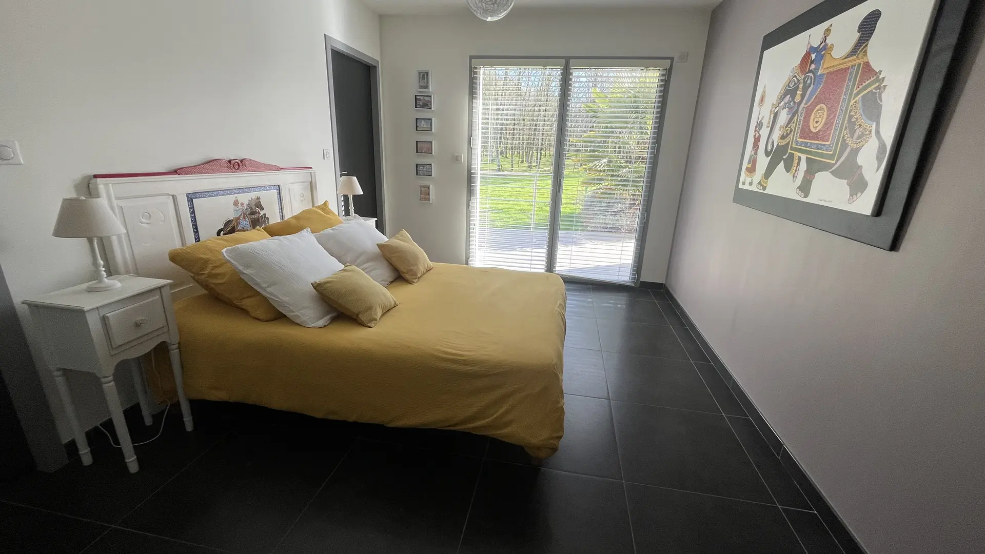 DOMAINE_GEORGES _V_chambre_ANAIS