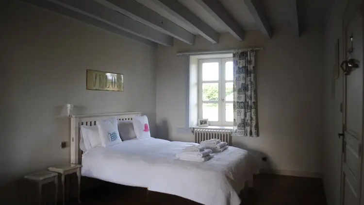 gite-manoir-la-croix-de-la-jugie-saint-priest-ligoure
