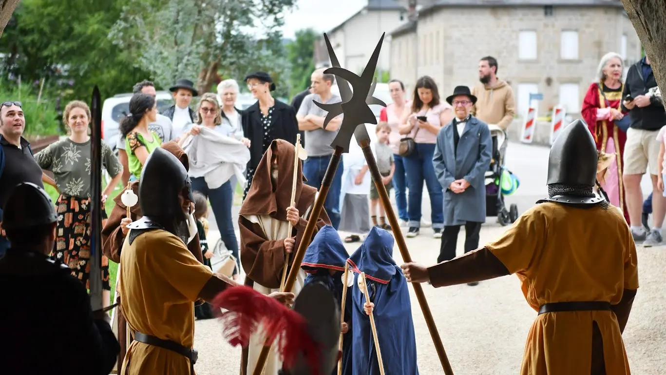Visite guidée théâtralisée Il était une fois... Peyrat-le-Château - 2024